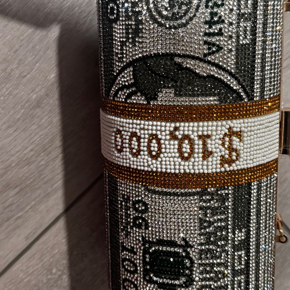 BRAND NEW MONEY SHINE BAG!! - Picture 3 of 14